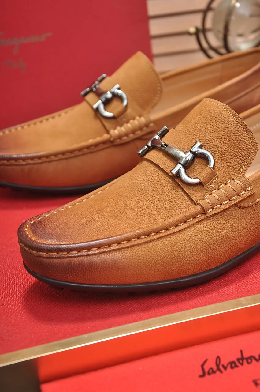 Men's shoes 💰460💶 [Ferragamo/Ferragamo] The latest model in the counter. Original imported open-sided fine cowhide hand-woven + imported 🐂 cowhide + original luxury metal buckle + original combination outsole. No pressure in comparison 38--44🎉